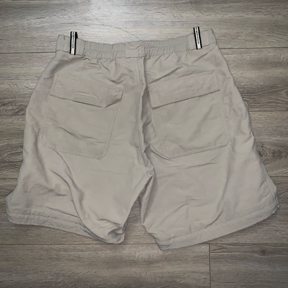 The North Face Shorts - Picture 4 of 6